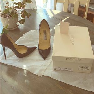Jimmy Choo size 36 Patent Leather Black Heels